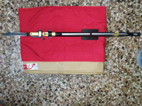 Carabina LOBO XR-100 BR cal. 4,5 con contrapeso de cañón y airstripe . Varmint pesado .Muy precisa. Se 02