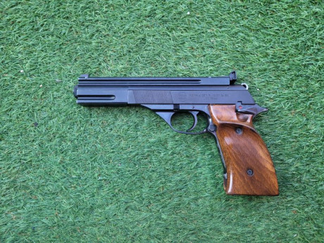Vendo esta súper conocida y precisa pistola nacional del 22 ideal para principiantes y subir de categoría, 00