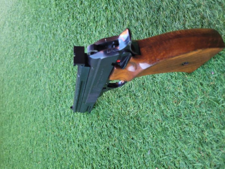 Vendo esta súper conocida y precisa pistola nacional del 22 ideal para principiantes y subir de categoría, 11