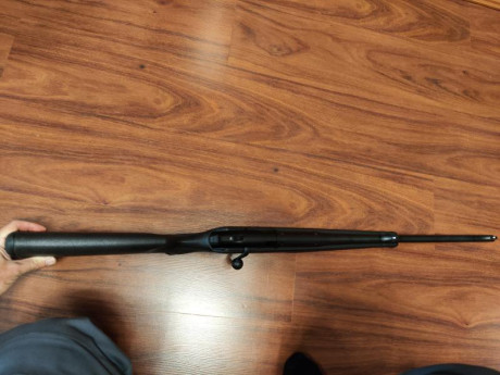 Buenas se vende Blaser R8 profesional en calibre 30-06 con cargador fijo. El rifle se encuentra en Leganés 02