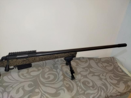 Vendo Bergara hmr 6.5 creedmoor, cañón 24" roscado, etc.
Caja original y certificado de agrupación.
Lleva 01