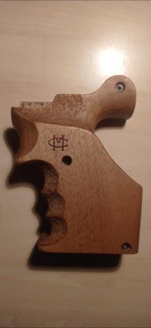 Vendo cacharro Morini de la talla L, es para revolver de la marca S&W 686 y similares de armazón.
Está 02