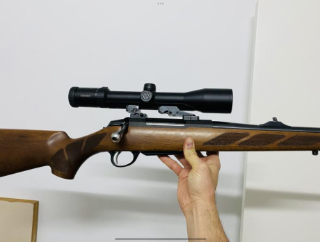 Tikka T3 Hunter cal 270 win, visor zeiss 1,5-6x42, monturas apel. Magnifico equipo para monterías y esperas. 00
