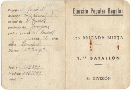  EN RECUERDO Y HOMENAJE A LOS QUE YA NO ESTÁN. 

Si pones en  GOOGLE    PASAPORTES EN LA MEMORIA   da 01