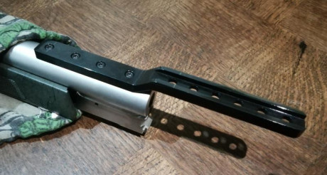 He diseñado una pieza para sustituir la montura de los visores térmicos Thermtec Vidar y el carril picatinny 00