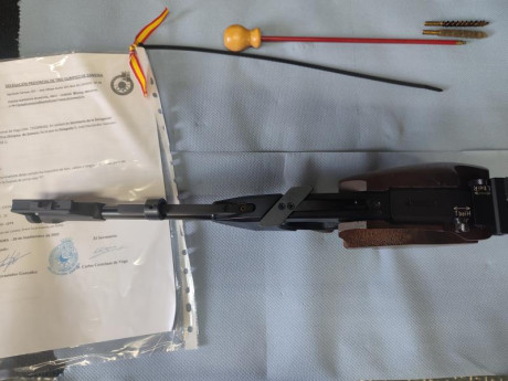 Vendo Stery de calibre 22, pistola libre.
Mas información sólo teléfono 661-27-24-89 Horario de comercio.
Empuñadura 01