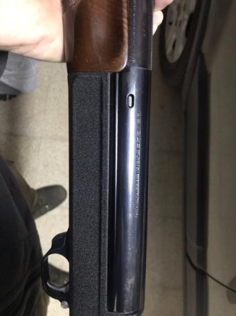 Se vende escopeta Benelli 121 con canon frances saint-etienne de 66cm de tres estrellas choque fijo, culata 00
