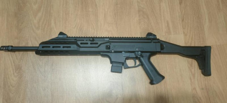 Buenas tardes, lo dicho, vendo este magnifico fusil en calibre 9mm 

El arma fue comprada en Marzo de 01