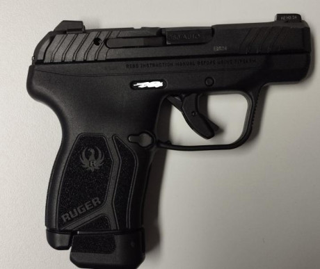 Se vende Ruger LCP MAX, calibre 380 ( 9 corto).
Comprada nueva hace un mes, y guiada hace dos semanas.
Se 00