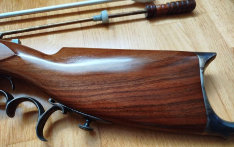 Vendo este rifle de la prestigiosa marca Pedersoli. Bola cal.45
Es un arma perfecta para la modalidad 11