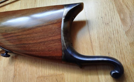Vendo este rifle de la prestigiosa marca Pedersoli. Bola cal.45
Es un arma perfecta para la modalidad 20