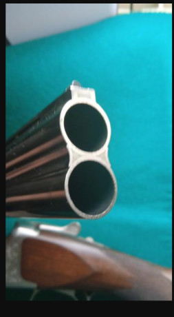 Vendo escopeta miroku MK38 trap, 76 de cañón, banda ancha, 1 y 2 estrellas fijas, carrillera ajustable 12
