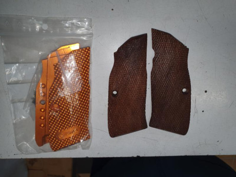 PISTOLA VENDIDA...  Me queda todo el equipo de IPSC: -Doble cinturón talla pequeña, pistolera ZURDA y 10