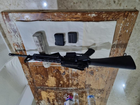 Hola pongo a la Venta Rifle Sabre Defence xr15 en calibre 222Rem con dos Cargadores uno metálico y el 50