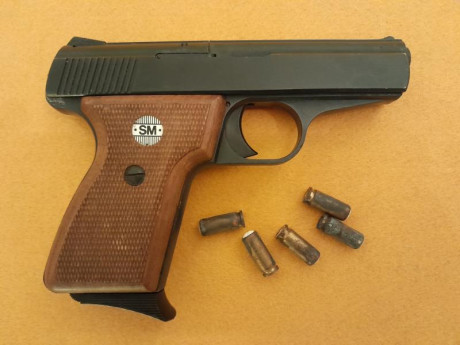 Vendo pistola de fogueo muy antigua en perfecto funcionamiento.
Precio 125€ + transporte si es el caso
Se 01