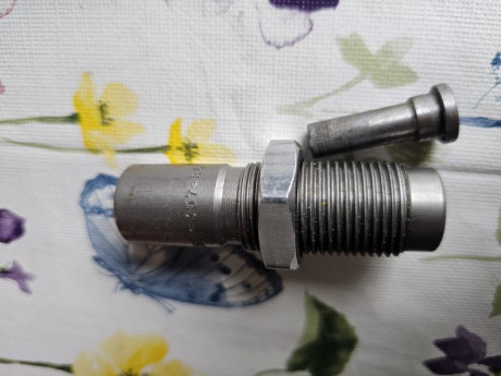 Buenos días

Vendo recalibradores marca lee para calibres:

308

357

Precio 20€ cada uno.

Contacto por 00