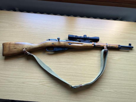 Carabina del año 1944, Mosin Nagant. Extraordinaria en precisión, se puede probar. Hay algunas que, al 02