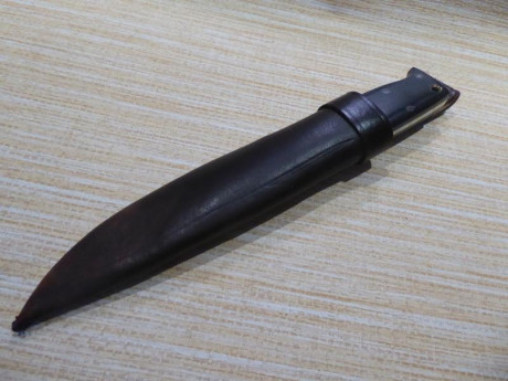 Hola, pongo a la venta varias piezas de mi colección, portes aparte

Muela Colibrí mango de madera   (vendido) 132