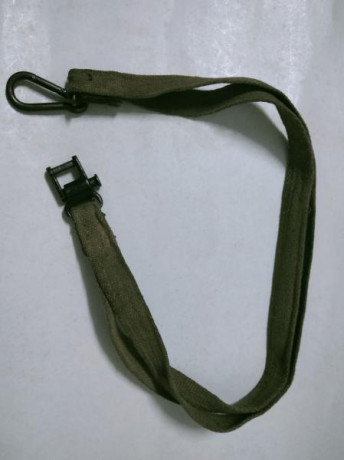 Hola, vendo unas cuantas piezas y complementos de la ametralladora Mg -42

Correa de lona de ultima epoca 00