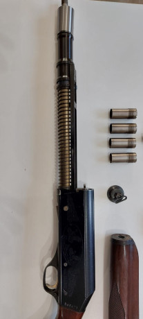 Vendo Fabarm Ellegi del calibre 12 con cañon de 71 cm. con chokes interiores *,**,***,**** y cilindrico, 02