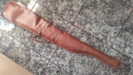 Estado perfecto. Lleva una pequeña marca en la cantonera de la culata (adjunto la foto).
 Comprada por 21