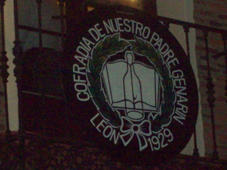 Buenas. Por aquí un nuevo integrante de esta gran comunidad por lo que veo. A seguir sumando y siempre 50
