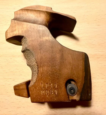 Cacha anatómica RINK para pistola STEYR. Tamaño para L y M regulable, sin tocar. 150€ mas envió 01