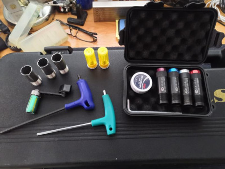 Buenas , se vende Blaser F3 de 76cm de cañón , con 5 chokes originales Blaser mas 4 choques Briley Spectrum 01