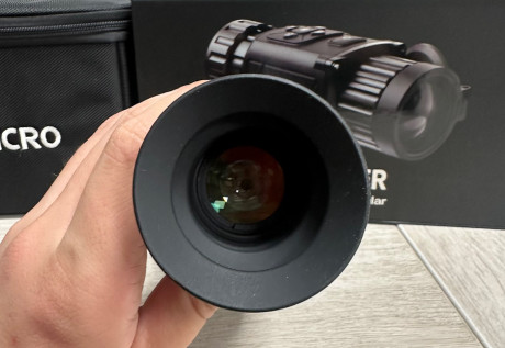 Vendo termico HikMicro Thunder TH35c MM 384x88. Incluyo el adaptador ocular de goma, el acople rapido 00