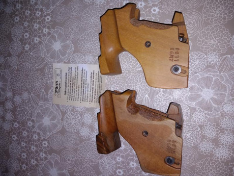 Dos cachas para pistola feinwerkbau aw93 de zurdo marca Rink Talla M y talla L (nueva sin estrenar) 
-Acepto 01