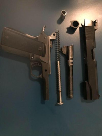 Vendo Paraordenace P16-40 en calibre 40 S&W se encuentra guiada en F en Cádiz 500€ más gastos 02
