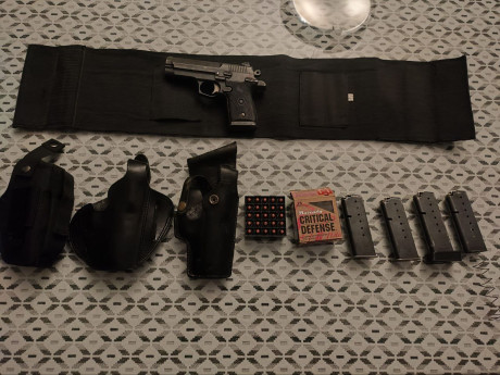 Compañero vende Star Firestar M43 con caja original (no sale en la foto), 2 fundas de cuero, 1 de cordura 01