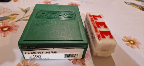 Vendo juego dies full del calibre 243win
Han recalibrado 30-40 vainas, estan nuevos
Tambien dispongo trimer 00