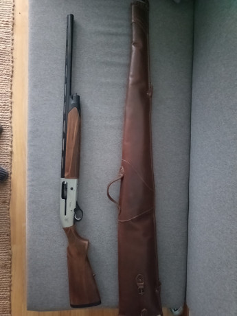 Hola compañeros, vendo escopeta semiautomática Beretta A400 XPLOR Light impecable. El motivo de la venta 02