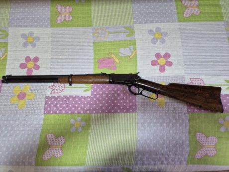 Vendo carabina Tigre corto 44-40 con funda de cuero,por no usarlo rebajado  400 Euros. Mas portes. Esta 02