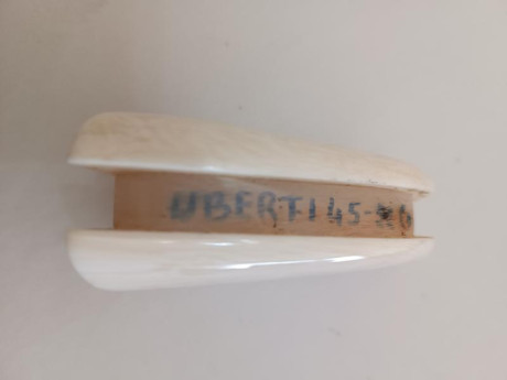 Vendo 2 revólveres Frontier 5,5" UBERTI en 44-40 y 22LR.

Con los certificados BOPE y Defensa para 00