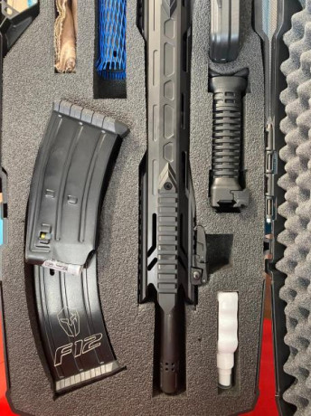 Buenas. 
Pongo en venta este arma. No cambios. Se encuentra en Granada guiada con licencia A. Arma de 01