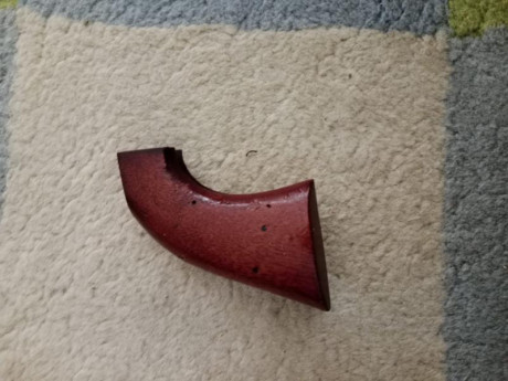 Vendo magnifico revólver Uberti modelo catlelman 22LR perfecto funcionamiento y muy bien cuidado guiado 21