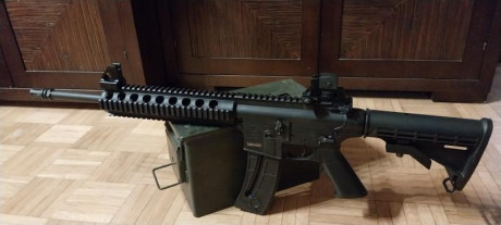 Vendo carabina MP15 cal 22 culata retráctil, en Madrid,  portes no incluidos.
Con 1 cargador extra. 01