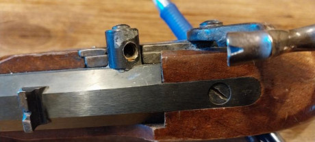 Vendo revolver pietta inoxidable, con algún toque estético pero mecánicamente perfecto. Según recuerdo 21