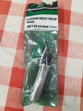 Buenas,

Vendo bullet puller collet para calibre 308 Winchester.
Acabo de recibirlo hoy mismo pensando 01