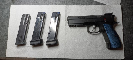 Buenas.

Se vende CZ Shadow 1 con 3 cargadores , 2 de ellos de 18 y 1 de 16 cartuchos.

Mira regulable

Guión 00