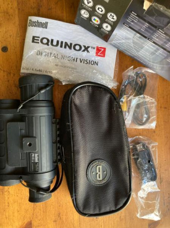 Buenas vendo visor nocturno Equinox Z 4.5x40. Poco uso, funciona con 4 pilar AAA. Buena calidad y nitidez. 01