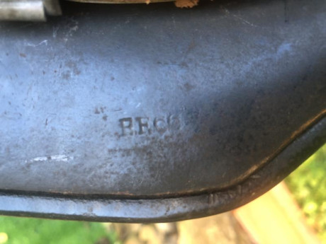 Vendo casco alemán M35 doble calca, tamaño 66 e interior tamaño 59. Totalmente original. Las fotografías 11