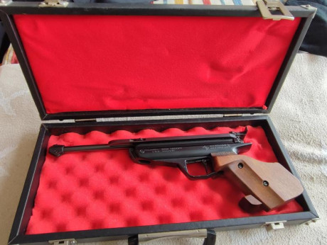 Se vende FWB LP80
En perfecto estado mecánico y, para los años que tiene, yo diría que estético (alguna 02