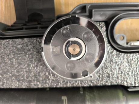 Hola

Vendo cañón completo del calibre 7.62 de fx impact, es el de 700mm

El cañón va completo con enchaquetado 00