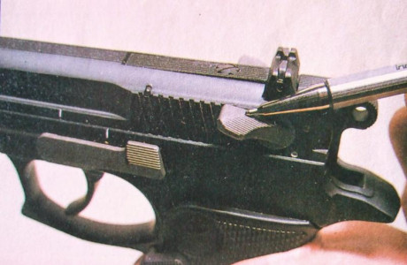 Vendo pistola Star 30M adecuada para recorridos de tiro.
En magnífico estado operativo.
Precio 275 euros 150