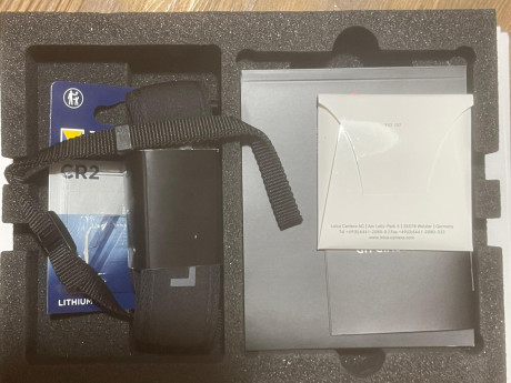 Buenas, un compañero quiere vender unos Leica geovid 10x42 totalmente nuevos, nunca usados, procedentes 12