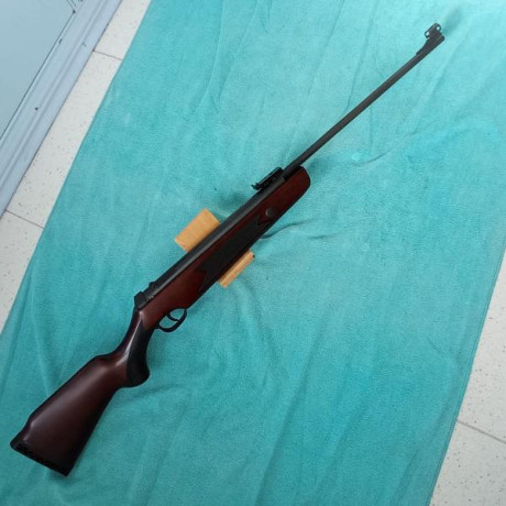 Hola a todos, pongo a la venta esta preciosa carabina Hammerli Hunter Force 600  del calibre 4.5, en estado 01