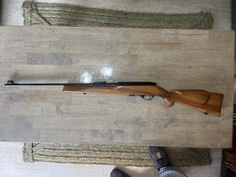 Hola compañeros 
Vendo esta carabina semi y manual en perfecto estado .

400 eur + envio (rebaja 375 eur)

Un 62
